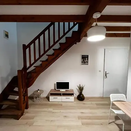 Guestready - Wooden Duplex In Les Minimes לה רושל